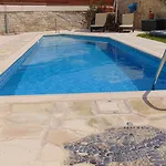 Charalambos Aparthotel