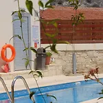 Charalambos Aparthotel Kalavasos
