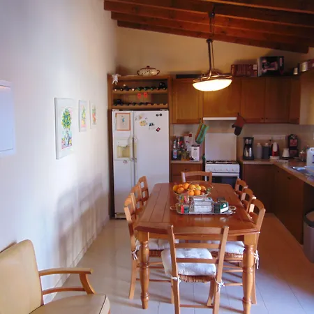 哈拉兰博斯度假小屋酒店 卡拉瓦索斯