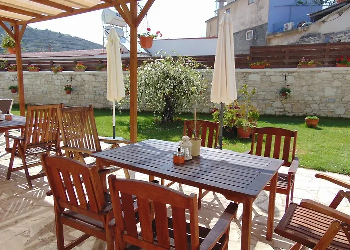 Aparthotel Charalambos Kalavasos