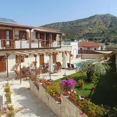 Charalambos Apart Otel Kalavasos