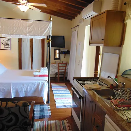 Aparthotel Charalambos