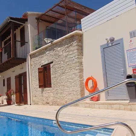 Aparthotel Charalambos Kalavasos