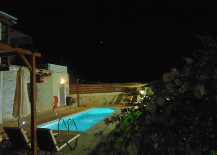 Aparthotel Charalambos