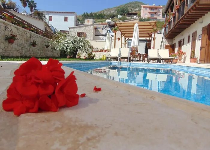 Aparthotel Charalambos